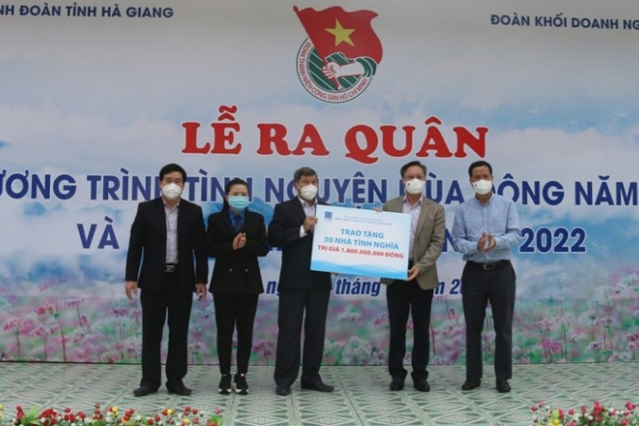 PVChem tổ chức các hoạt động an sinh xã hội tại Hà Giang